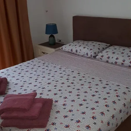 Lux Kristina Apartment